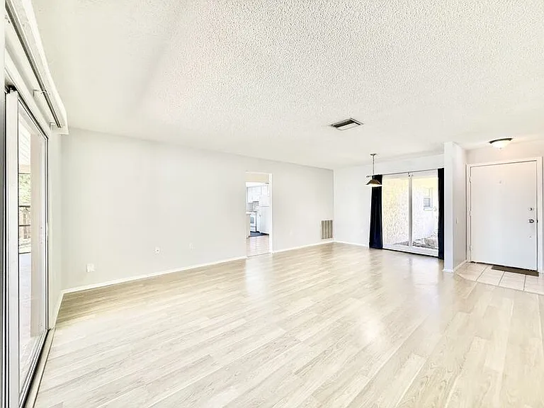 3777 Gatewood Dr — Photo 24