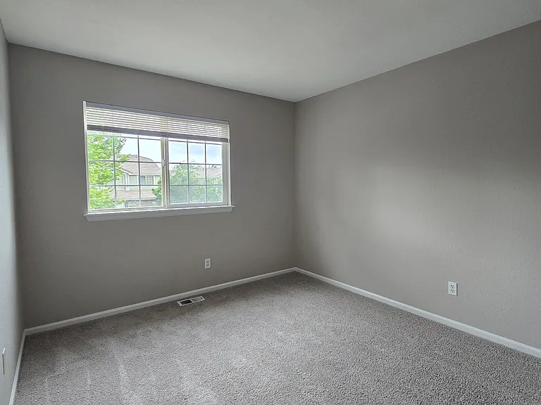 5058 Ashbrook Cir — Photo 22