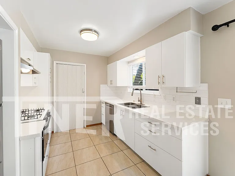 6167 Oakgreen Cir — Photo 11