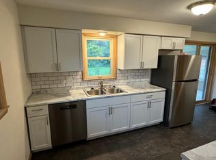 S68W12631 Woods Rd, Muskego, WI 53150