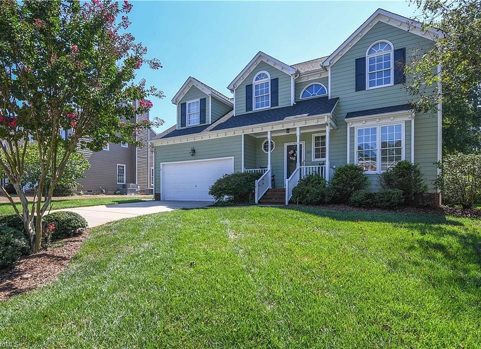 1st image of 303 Lucas Park Dr