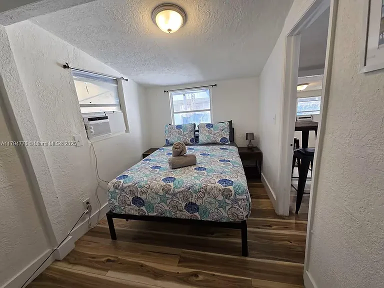 7638 N Miami Ave #7 — Photo 3