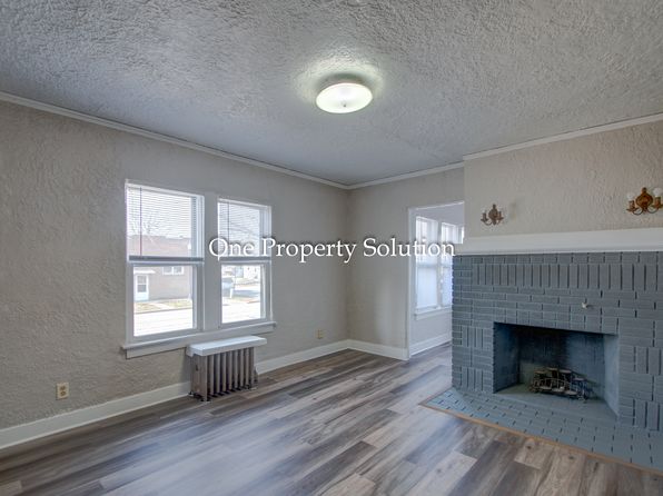 6831 Jackson Ave #1