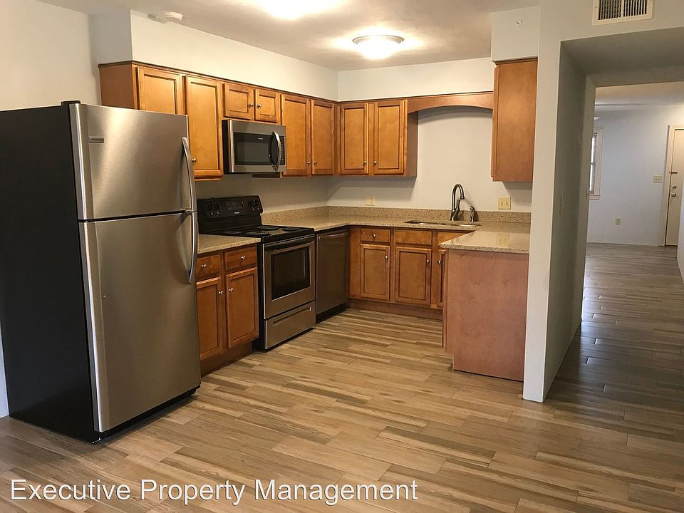 1st image of 1400 N Sprigg St APT 8