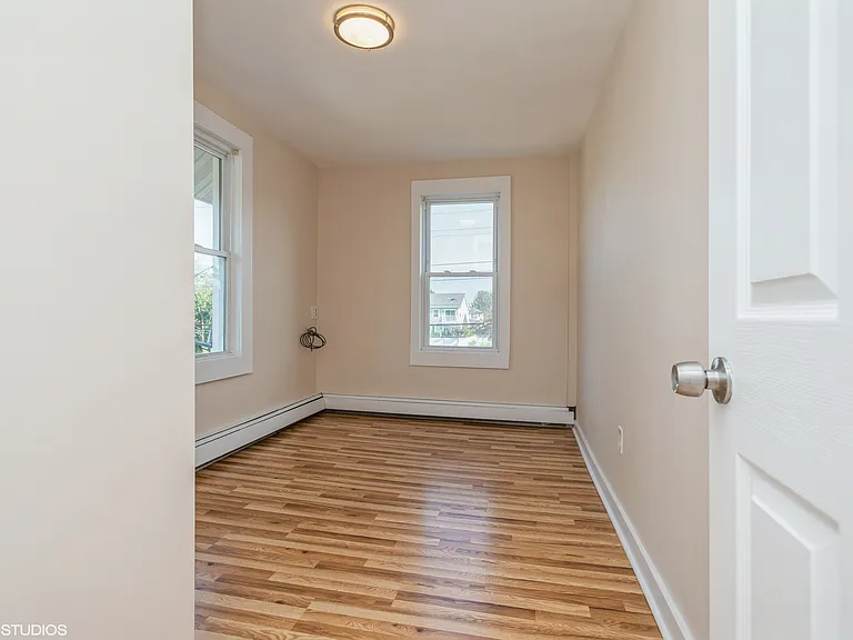 118 Joline Ave #2 — Photo 11