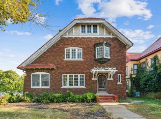 419 2nd St SW, Mount Vernon, IA 52314