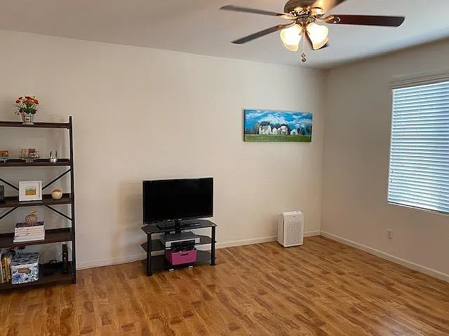 4305 W Pinsapo Dr — Photo 13