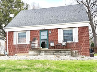 814 Campbell St, Valparaiso, IN 46385