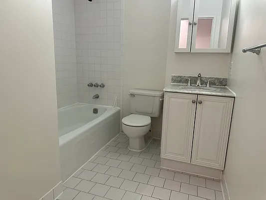 Rented by Horowitz Real Estate | media 57