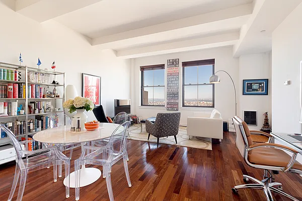 Sold by Compass | media 1