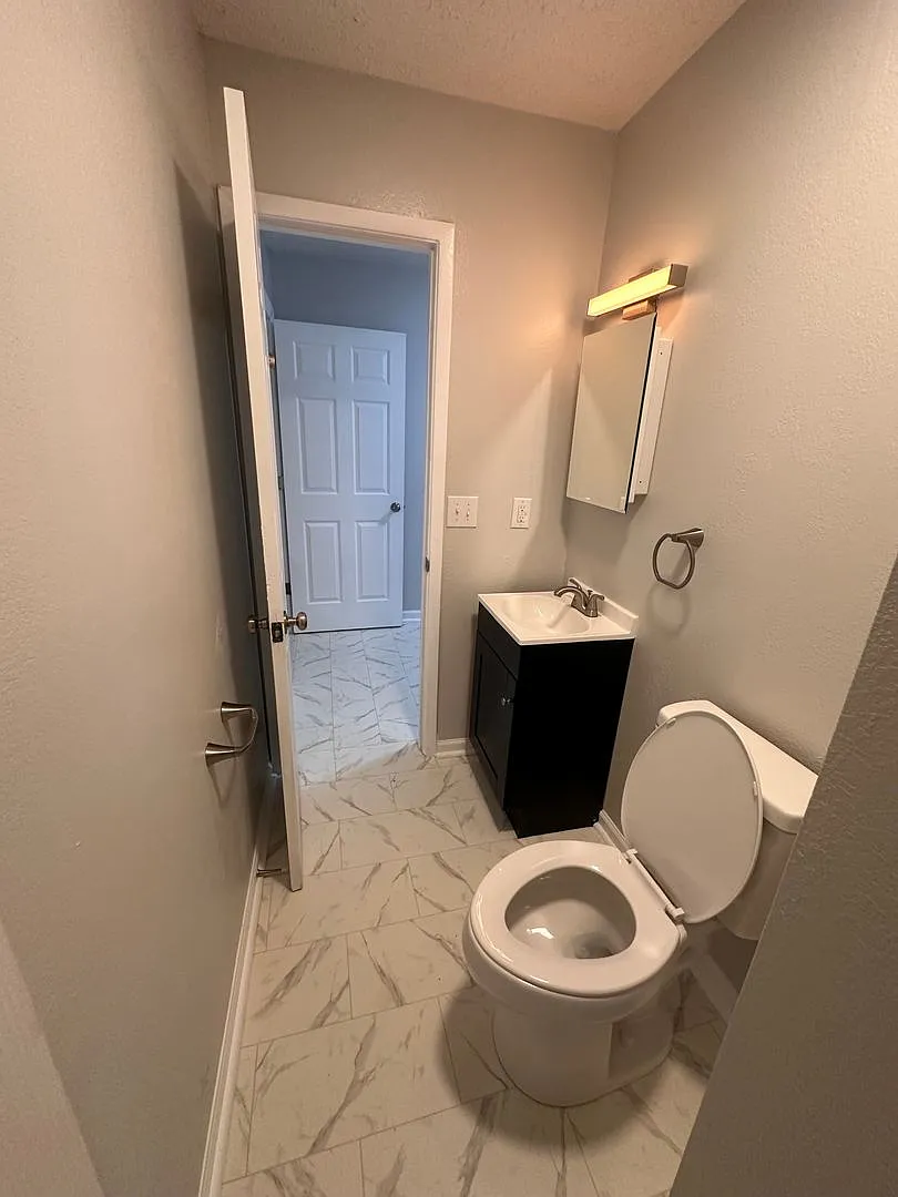 3 bed 1.5 bath newly updated home located in desirable Lawrence Township — Photo 4
