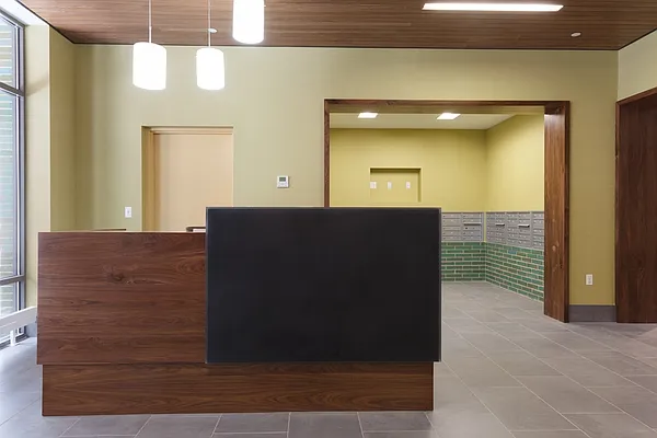 Rented by Lisa Management | media 7