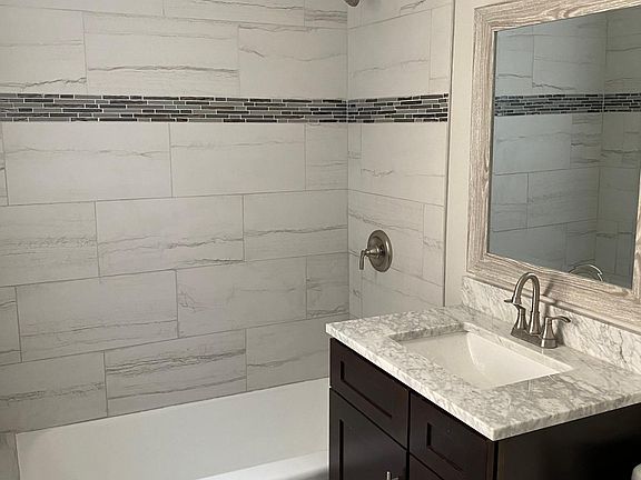 5th image of 3107 N Central Park Ave #2