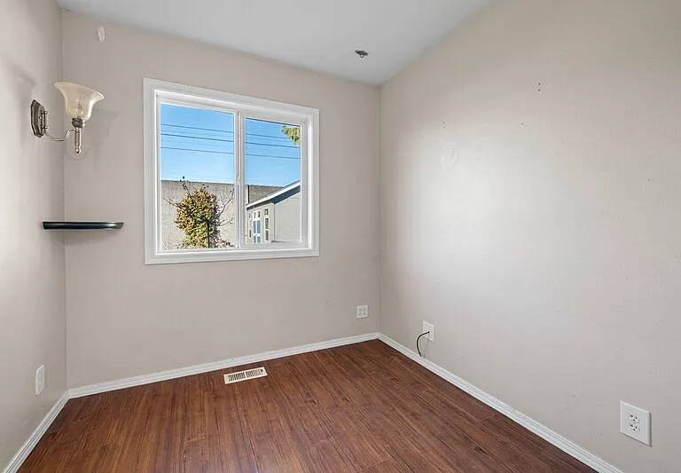 2577 Elysium Ave — Photo 48