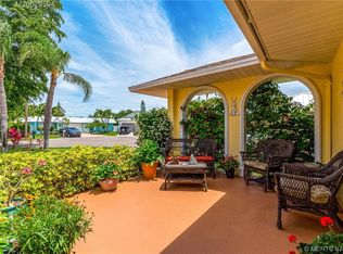 10880 SE Stern Ln, Hobe Sound, FL 33455