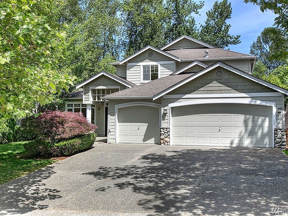 1st image of 130 249th Pl NE