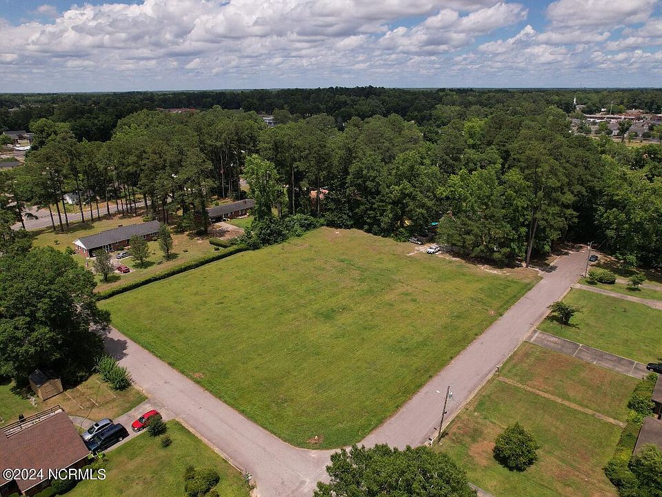 1st image of 504 Bob White Lane