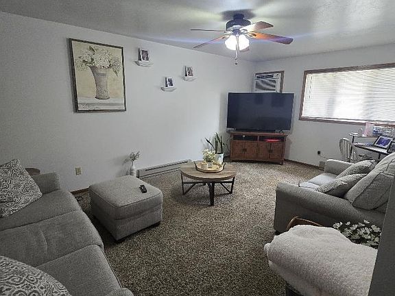 2nd image of 401 3rd Ave SW APT 4