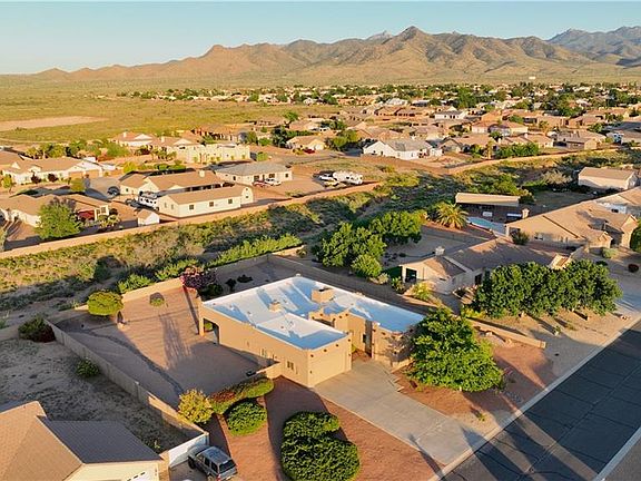 3rd image of 2898 Rawhide Drive