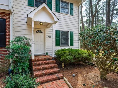 121 Westview Dr APT 106, Carrboro, NC, 27510