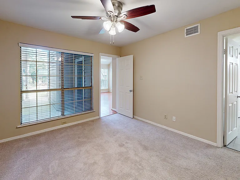 Dominion Lake Ridge — Photo 86