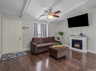 5151 Village Grn, San Antonio, TX 78218