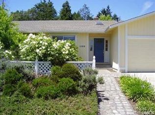 1132 Shadyslope Dr, Santa Rosa, CA 95404