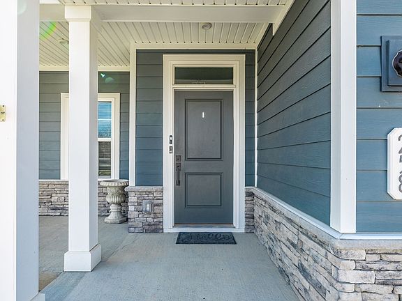 5th image of 258 Grassy Glen Dr