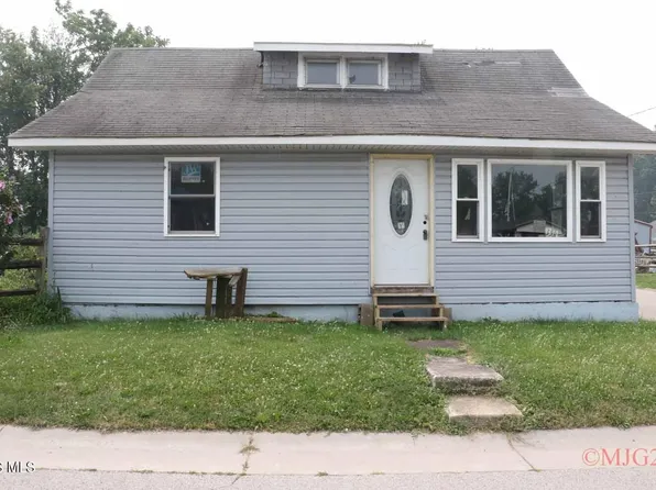 358 Lakeview Dr, Harbor View, OH 43434