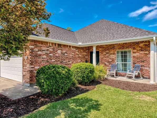 4916 Garfield Ave, Groves, TX 77619