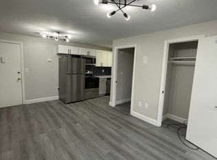 35 Deerfield Ct, East Hartford, CT 06108