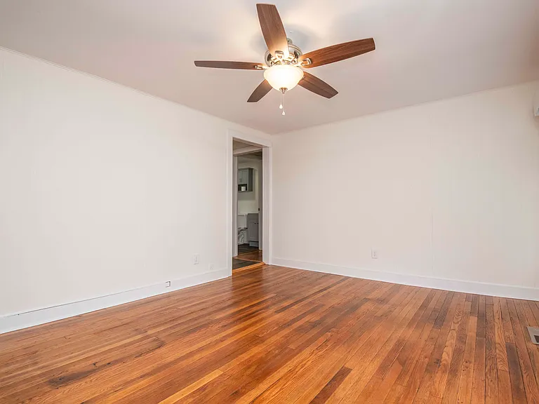 206 Chickamauga Ave — Photo 18
