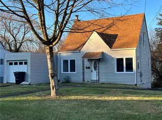 807 Valleyview Dr, Dravosburg, PA