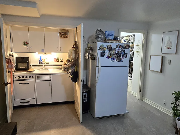 543 N 400 E #B — Photo 6