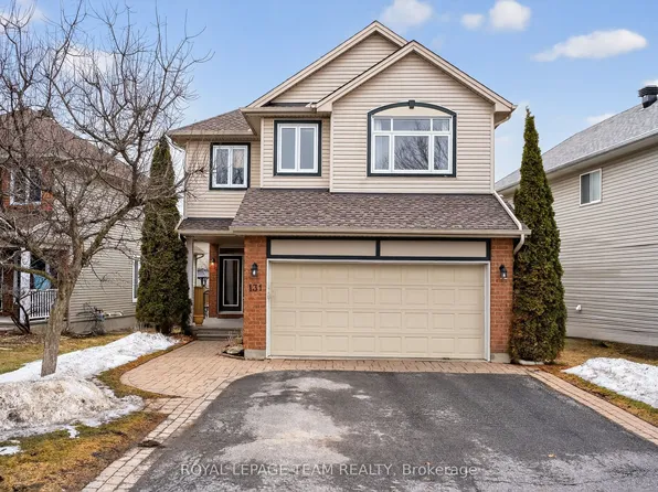 131 Spiritwood Dr, Ottawa, ON K2M 3A2