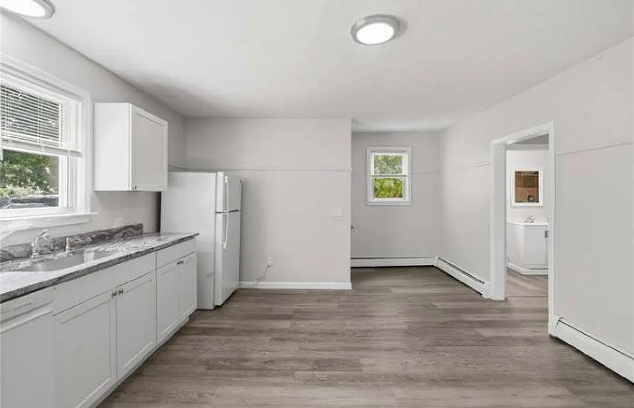 70 Veazie St — Photo 3