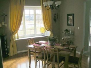 16310 W Cayuse Ct, Lockport, IL 60441