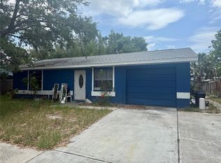 10320 County Lake Dr, Port Richey, FL 34668