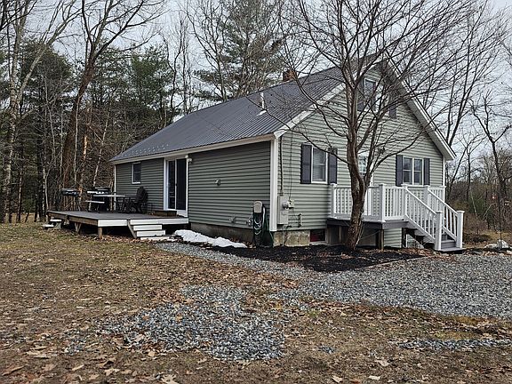 3rd image of 34 Carsley Road