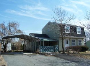 203 Muccio Dr, Minotola, NJ 08341