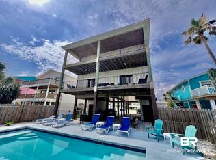 513 W 1st Ave, Gulf Shores, AL 36542