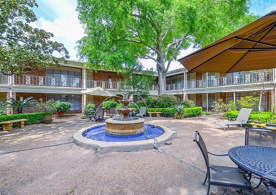 1st image of 2727 Briarhurst Dr APT 22
