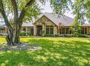 146 Ranchway Dr, Burleson, TX 76028