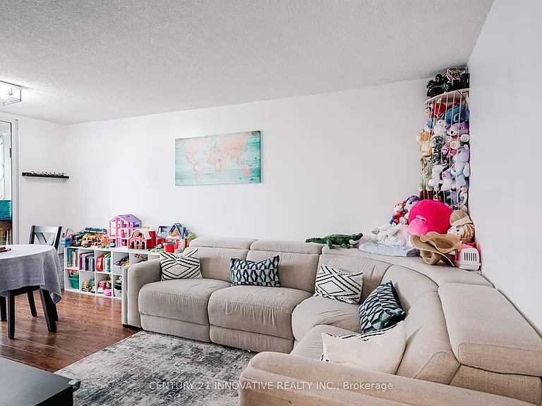 330 McCowan Rd #1702 — Photo 10