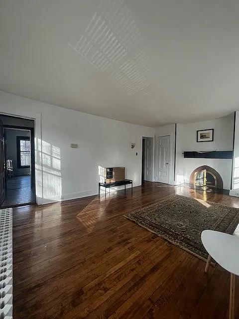 3 bed, 1350 sqft, $1,750 — Photo 1