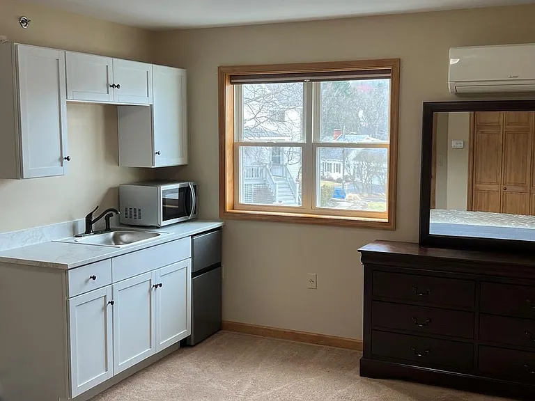 13 Morris Ln #L — Photo 2