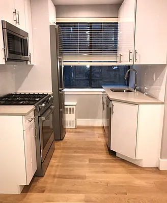 Rented by AD Real Estate Investors | media 21