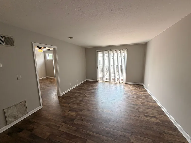 1708 Jennifer Rd #A9 — Photo 21