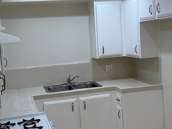 2nd image of 1-1501 W 145th St