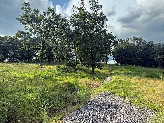 2nd image of E 1120th Rd
